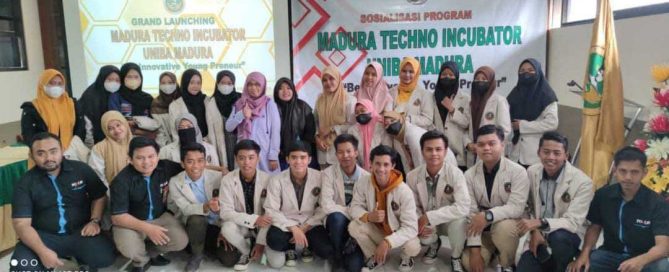 Izzul Maromi supported by the Inspiration Scholarship