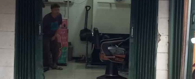 Barbering work at Pangkas Rambut Optima 73