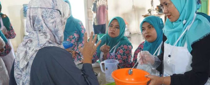 Frozen-Food Training Creates New Enterprise Opportunities for BKMM Women gallery image 1