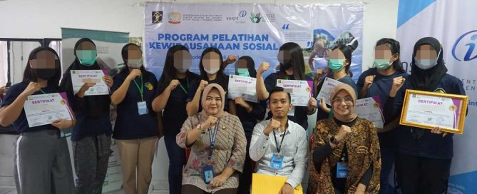 Hairstyling Training Builds Enterprise Skills Among Women at Pondok Bambu gallery image 3