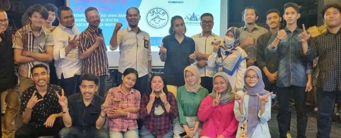 Participants in the Kedai Kopi Sasca barista training program