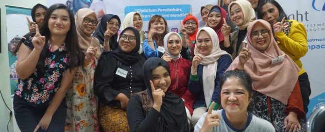 Inclusive Makeup Training Builds Skills and Business Confidence — gallery image 1