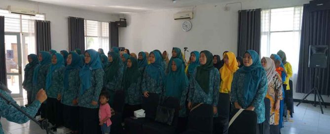 Financial Literacy Training Strengthens Women’s Household Money Management in Carenang — gallery image 2