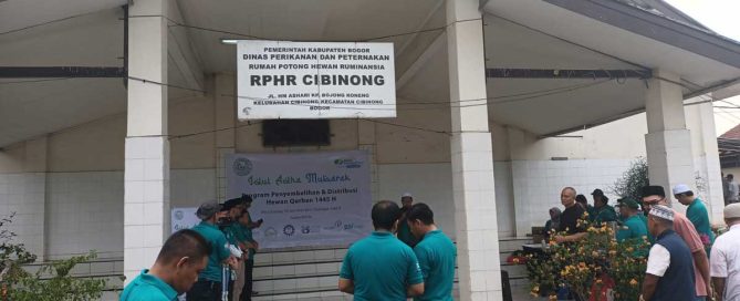 Qurban Meat Support Reaches 135 Vulnerable Residents in Bogor and Jakarta — gallery image 1