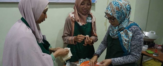 Inclusive modern-snack entrepreneurship training at the YIIM office