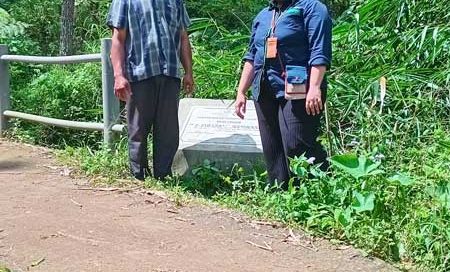 Farmers using the Inspiration Bridge in Taji Village