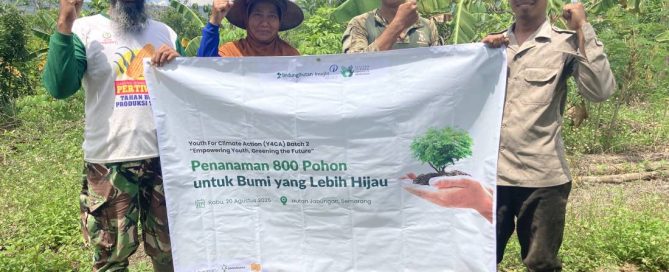 Y4CA participants plant avocado trees in Jabungan, Semarang