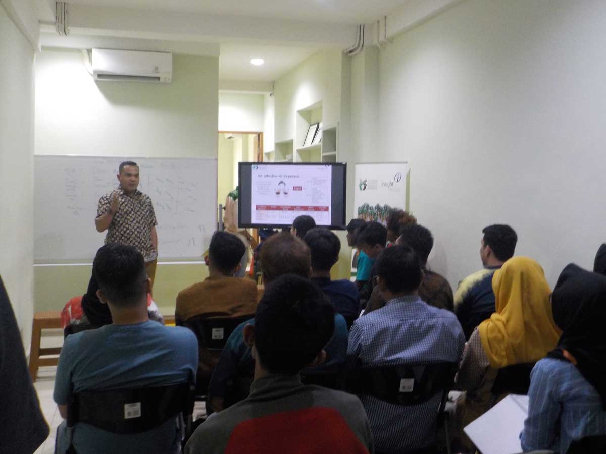 5d36cfcce3e09_1563873228-1.jpg Pelatihan Barista dan Latte Art Batch 2 YIIM