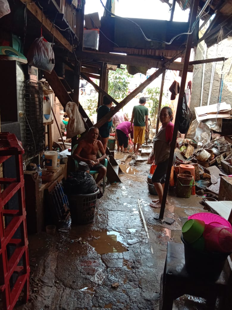 WhatsApp-Image-2020-01-06-at-12.57.55-1.jpeg Bhakti YIIM untuk Korban Bencana Banjir dan Balita Terdampak Banjir Tanggal 6 Januari 2020