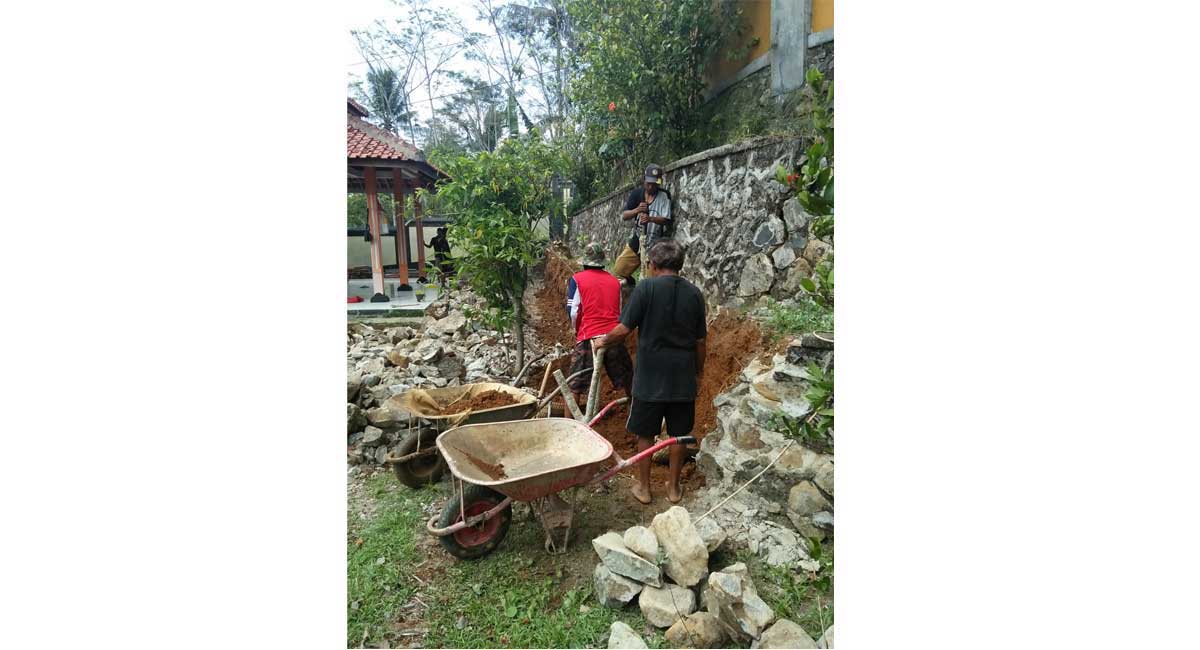 renovpura4.jpg Proses Pengerjaan Pura Pedalaman Giri Kendeng Banyumas November – Desember 2019