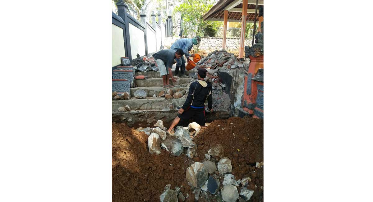 renovpura5.jpg Proses Pengerjaan Pura Pedalaman Giri Kendeng Banyumas November – Desember 2019