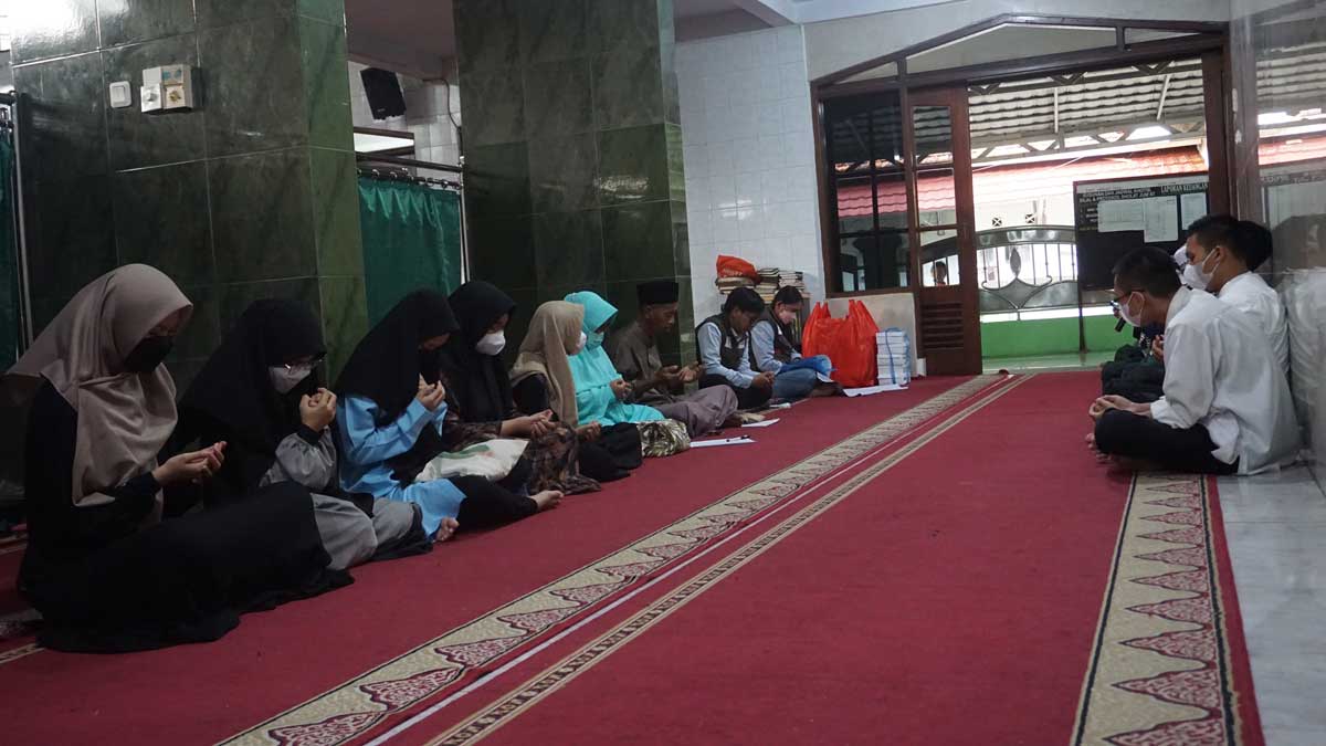 Dokumentasi Program YIIM