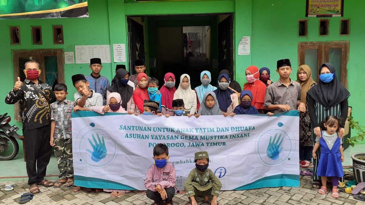 IMG-20200519-WA0013.jpg Berkah Ramadhan di Tengah Pandemi: YIIM dan INSIGHT Salurkan Santunan Tunai, Sarana Asrama, dan Buku untuk Yatim Piatu di Tiga Provinsi