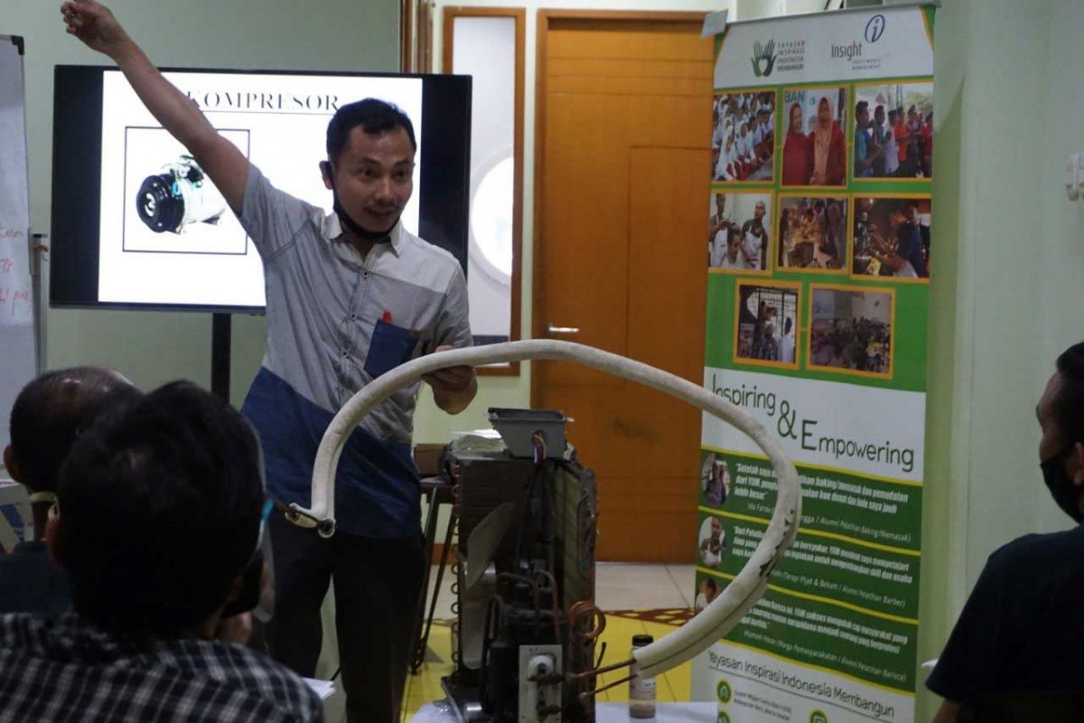 IMG-20200728-WA0053-1200×800-1.jpg Ringankan Beban Masyarakat Kecil, YIIM Dan Insight Investments Management Selenggarakan Dua Pelatihan Wirausaha