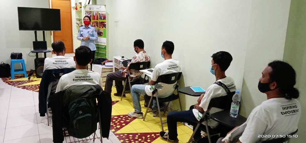 IMG-20200730-WA0033.jpg Ringankan Beban Masyarakat Kecil, YIIM Dan Insight Investments Management Selenggarakan Dua Pelatihan Wirausaha