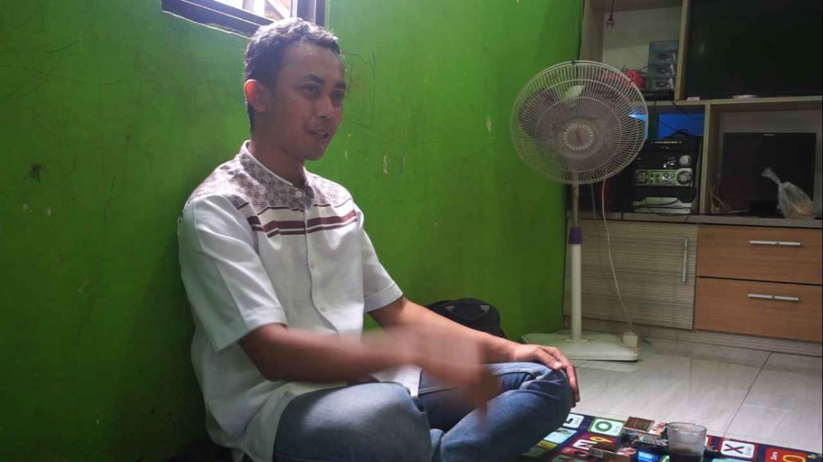 Kisah Inspiratif Ali Muhtar Alumni Kewirausahaan Cuci, Service dan Isi Freon AC di Masa Pandemi Covid 19