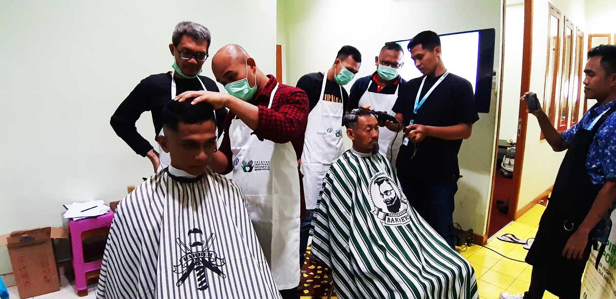 barber2-1