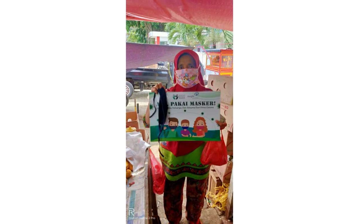 massem11-1200×750-1.jpg Aksi Kemanusiaan YIIM dan INSIGHT: Salurkan 3.000 Masker Kain UMKM, 150 Sembako, Dukung PMI, serta Bantu Balita Penderita Skoliosis
