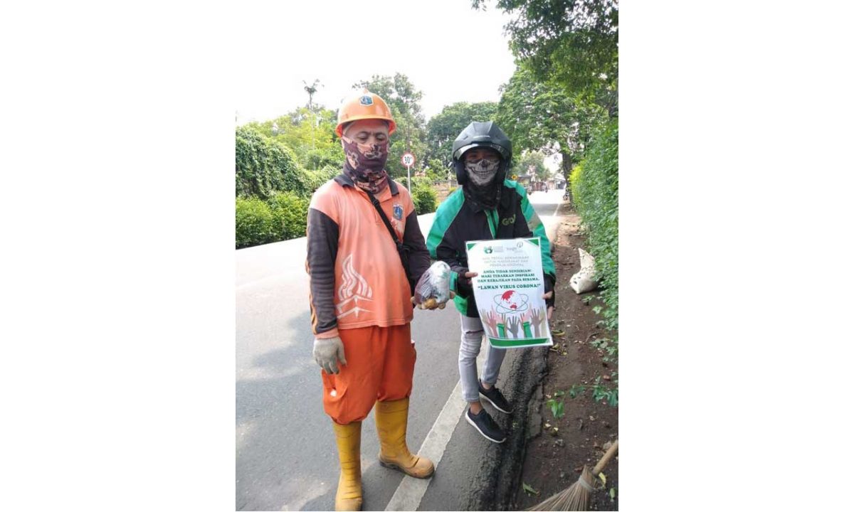 nasbungmulu4-1200×720-1.jpg Aksi Kemanusiaan Berbagi Pangan: YIIM dan INSIGHT Distribusikan Ratusan Paket Nasi dan Berdayakan Warung Tradisional