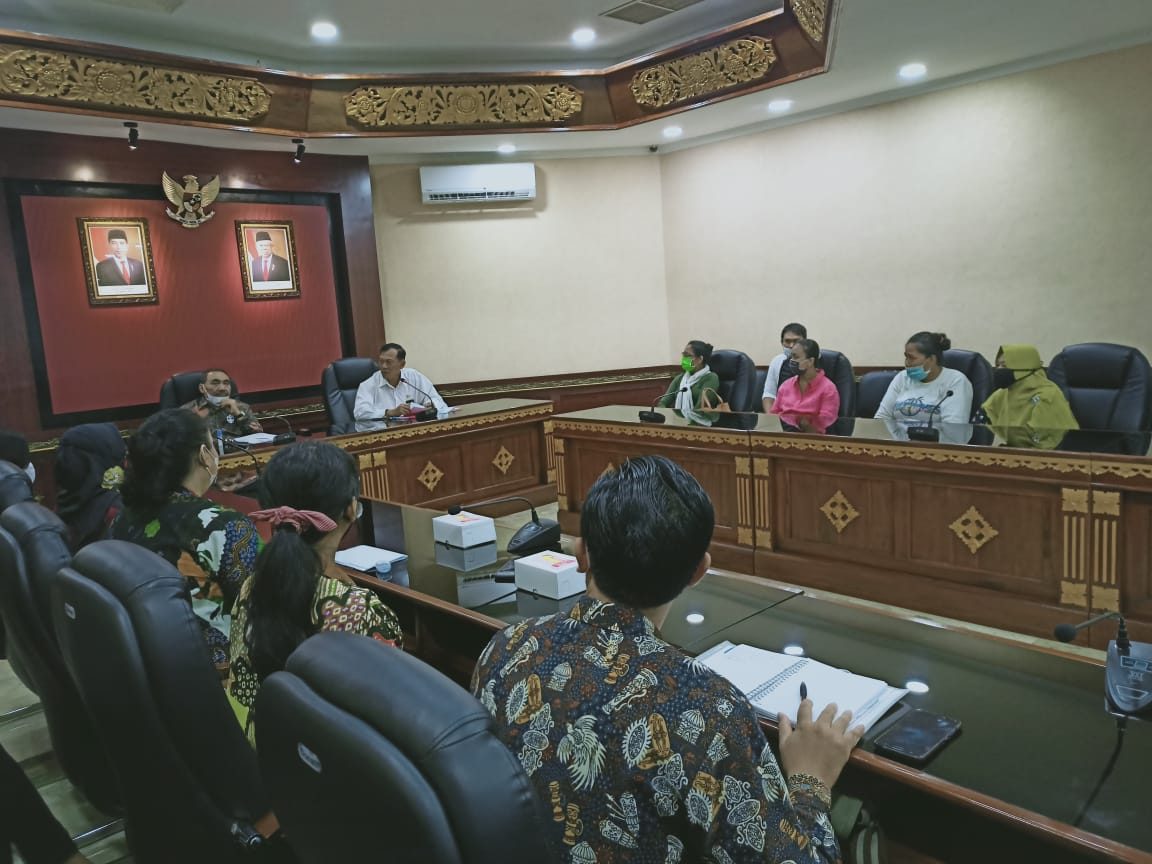 Galeri Pelatihan Kewirausahaan Korban Terorisme Bali