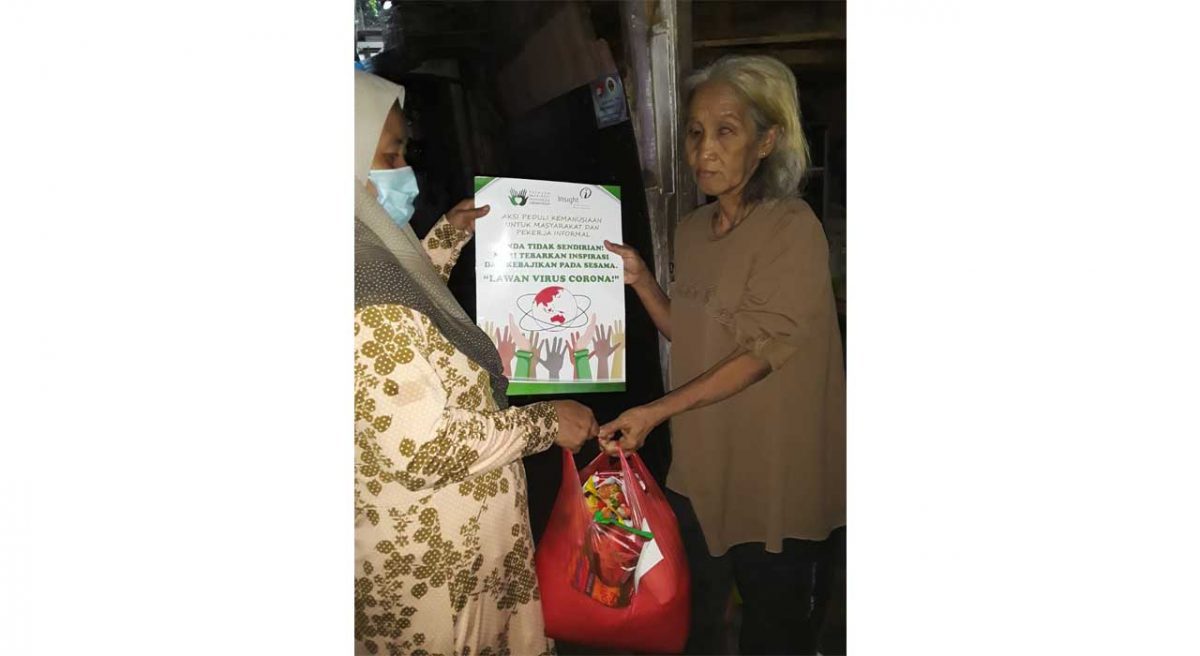 semcor30-1200×656-1.jpg Aksi Peduli Kemanusiaan YIIM dan INSIGHT: Berdayakan Warung Lokal dan Salurkan Bantuan Pangan bagi Pekerja Informal