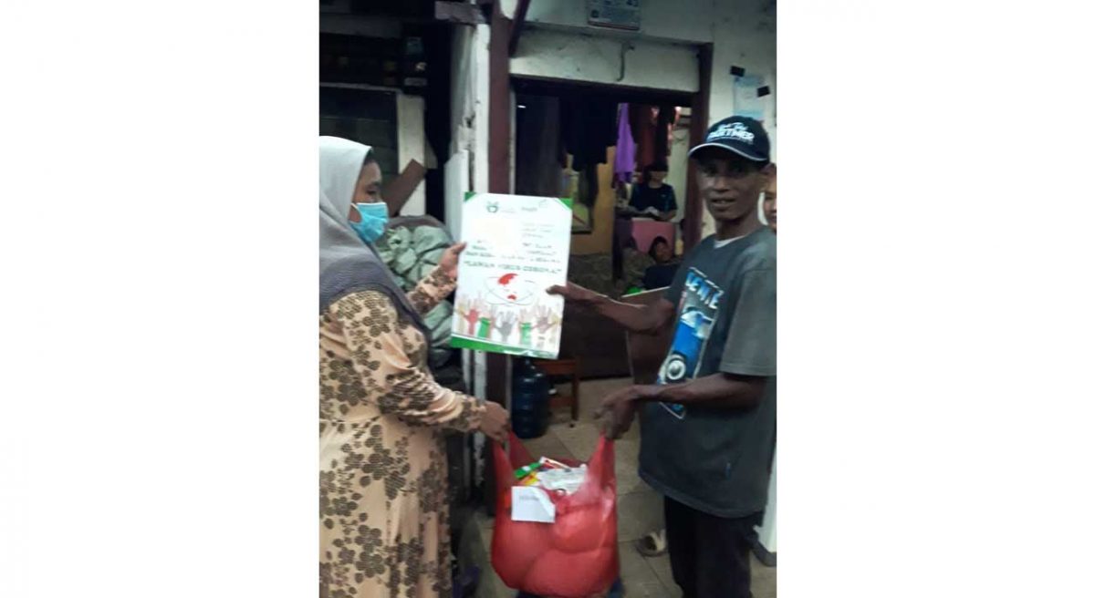 semcor31-1200×656-1.jpg Aksi Peduli Kemanusiaan YIIM dan INSIGHT: Berdayakan Warung Lokal dan Salurkan Bantuan Pangan bagi Pekerja Informal