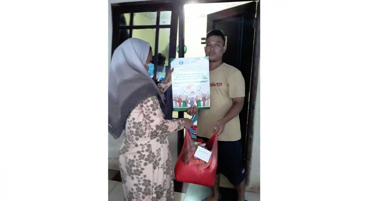 semcor32-1200×656-1.jpg Aksi Peduli Kemanusiaan YIIM dan INSIGHT: Berdayakan Warung Lokal dan Salurkan Bantuan Pangan bagi Pekerja Informal