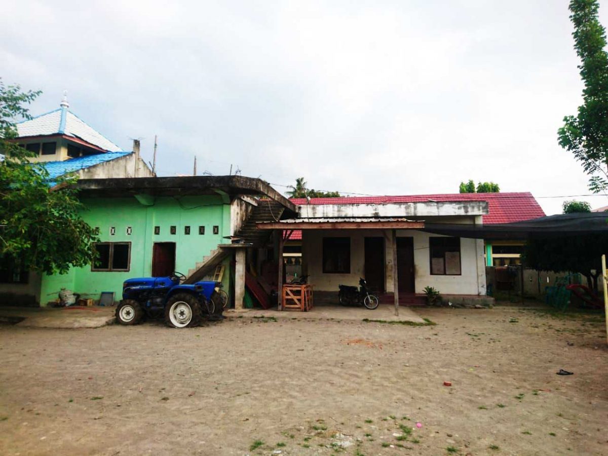 sumbangan2-1200×900-1.jpg Program Bantuan Pembangunan Asrama Panti Asuhan Yayasan Bustanul Aitam Ulim di Pidie Jaya Aceh
